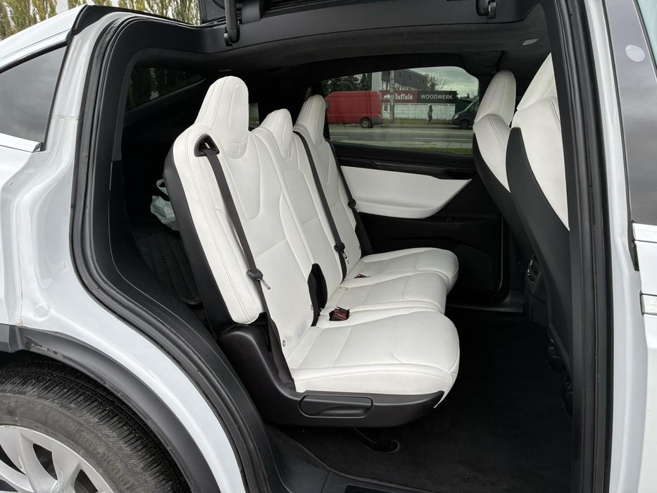 Тесла Х Longe Range Plus - 100 кВт 2020 року