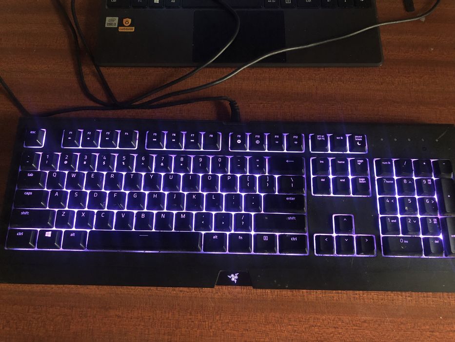 Teclado Razer Cynosa Chroma