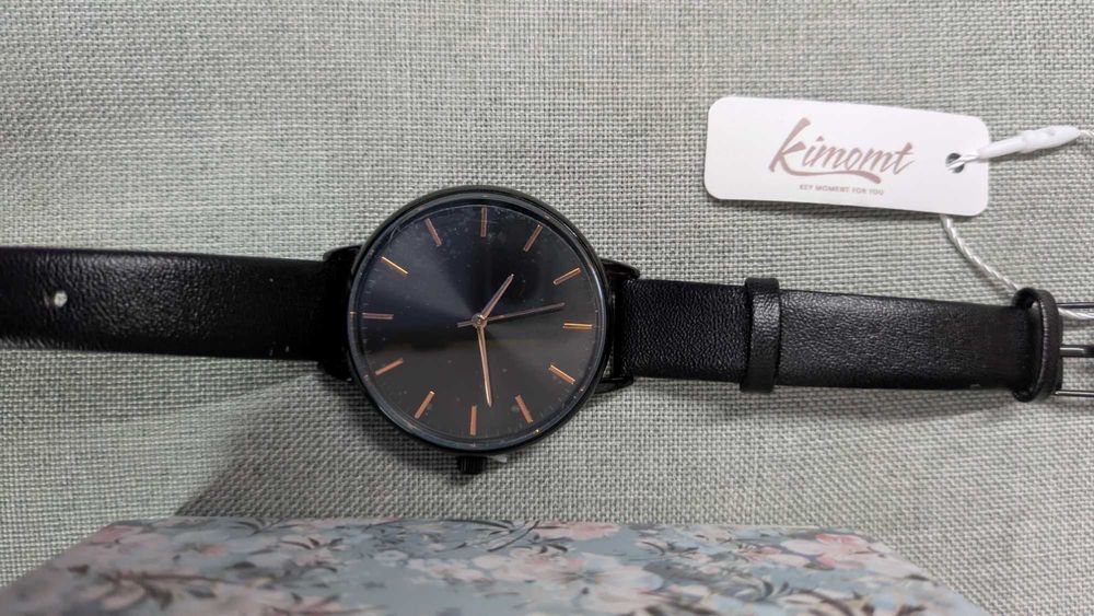 zegarek damski kwarcowy