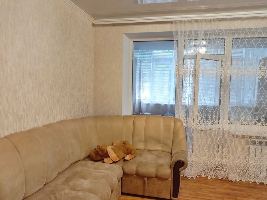 Продам 3х ком. кв.ру с гаражом в центре Чугуева