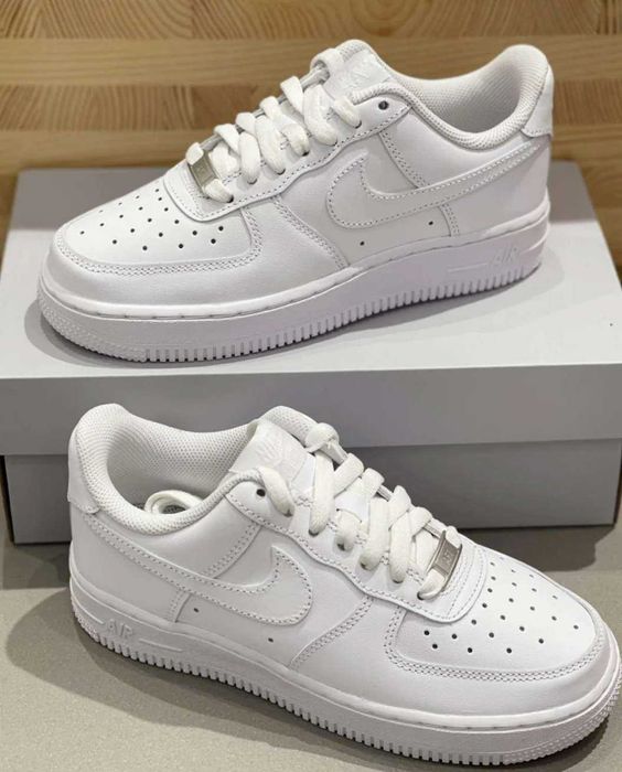 Buty sportowe Nike_Air_Force_1_Low_07_White_Gum Rozmiar R.37.5