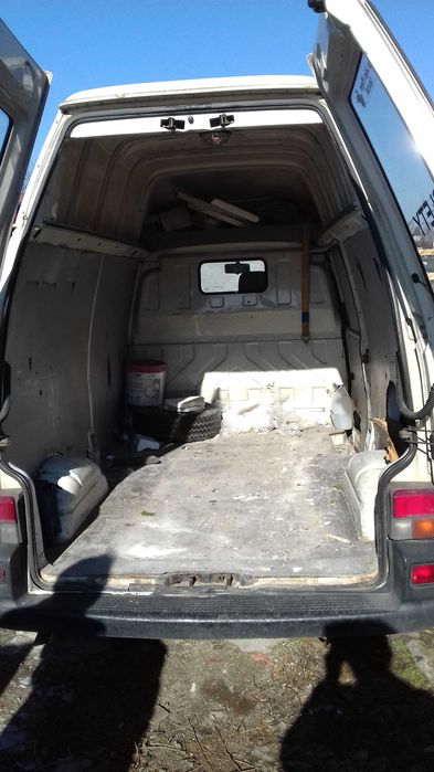 Usługi transportowe przewóz przeprowadzki bus