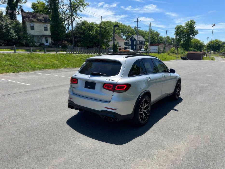 Mercedes-Benz Glc      2020