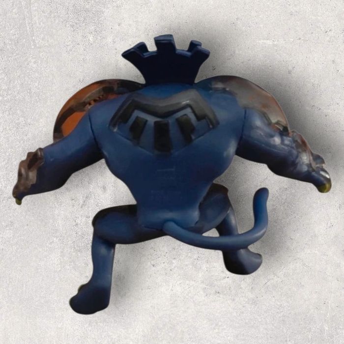 Figura Invizimals Icelion