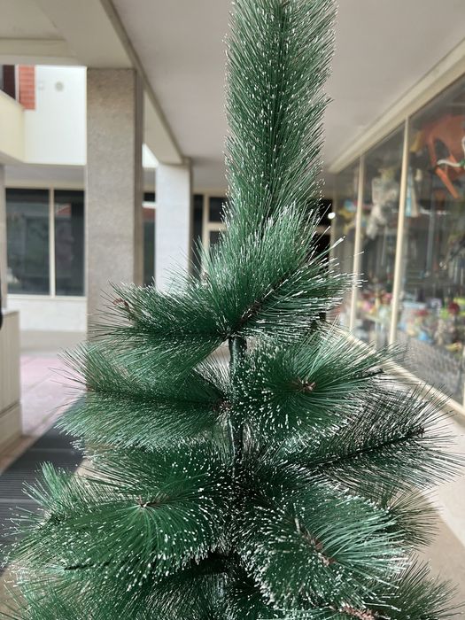 Àrvore Natal 1.80 m c/ neve NOVA