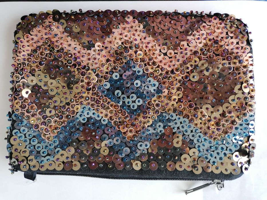 Bolsa/mala de mao/pochete com lantejoulas NOVA
