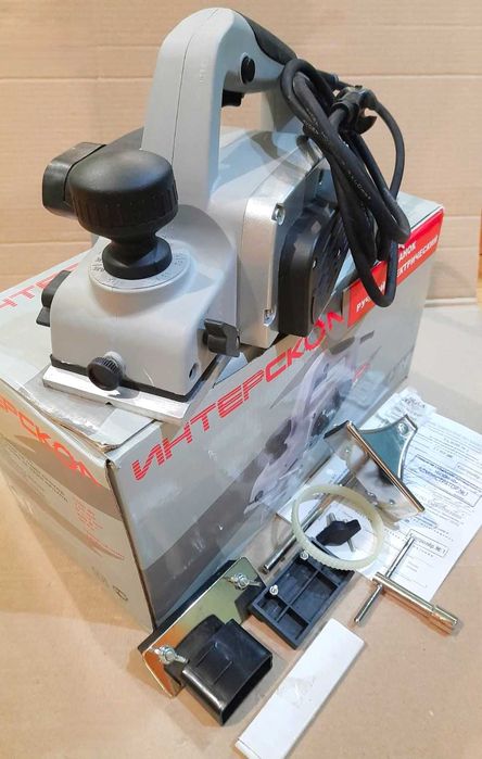 Электрорубанок Интерскол Р-110-01 (1.1 кВт, 110 мм), Новый