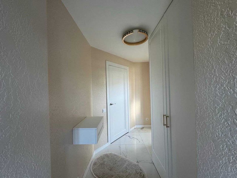 Сучасний будинок з ремонтом біля Івано-Франківська | 158 м² | 4 сотки
