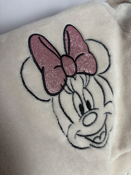 Класний костюмчик для дівчинки  від Disney 86 р