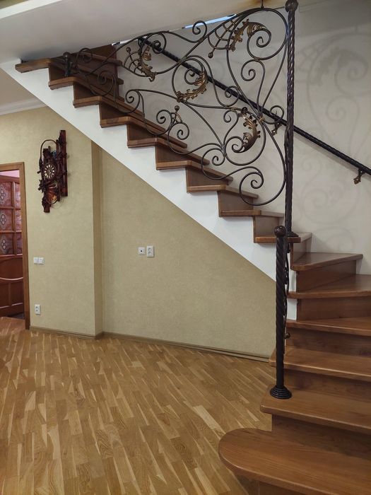 Продаж будинку 109 м2 в. Міцкевича м. Борислав