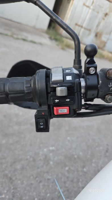 Yamaha XT225 serow