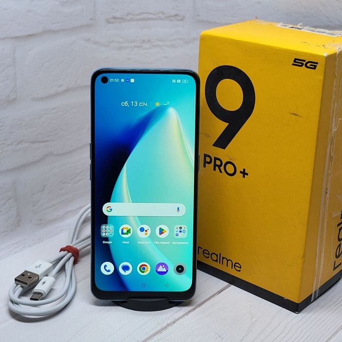 Продам телефон Realme 9 Pro+ 6+4/128 Gb NFC в гарному стані