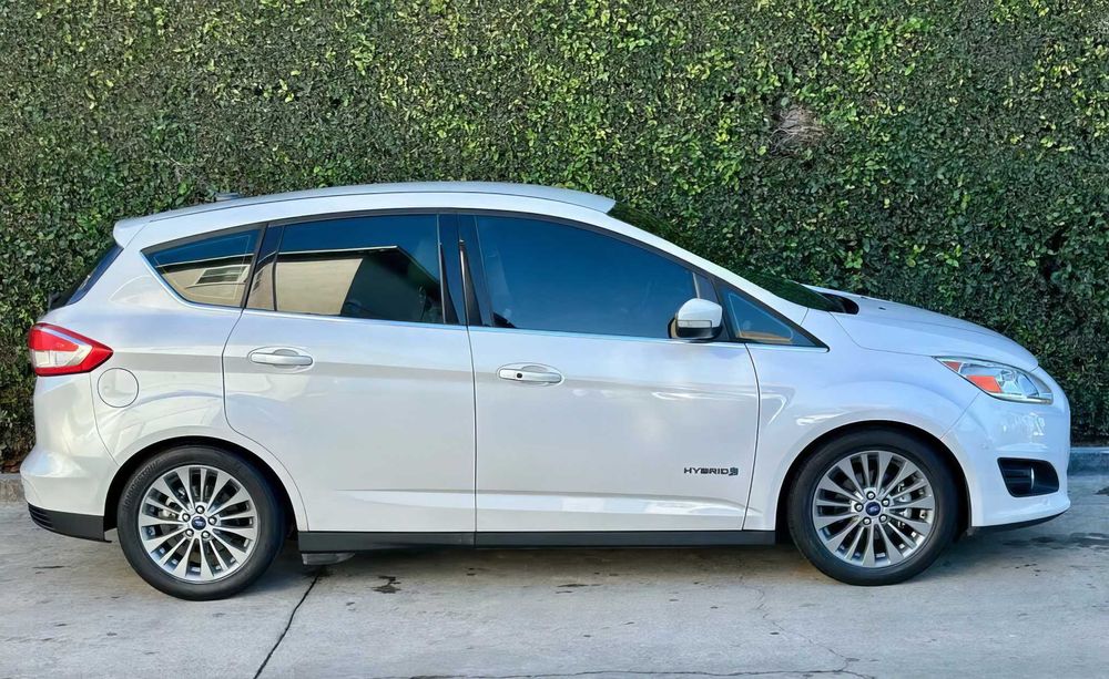 Ford C-Max      2017
