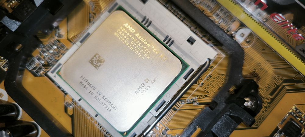 ASUS m2a-vm AMD Athlon 2 gb ram