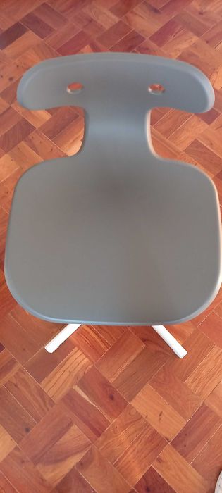 Cadeira para secretária MOLTE