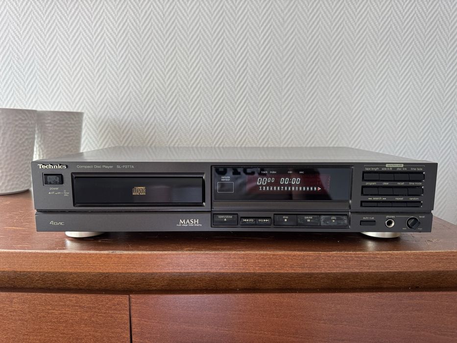 Odtwarzacz cd Technics SL-P277A