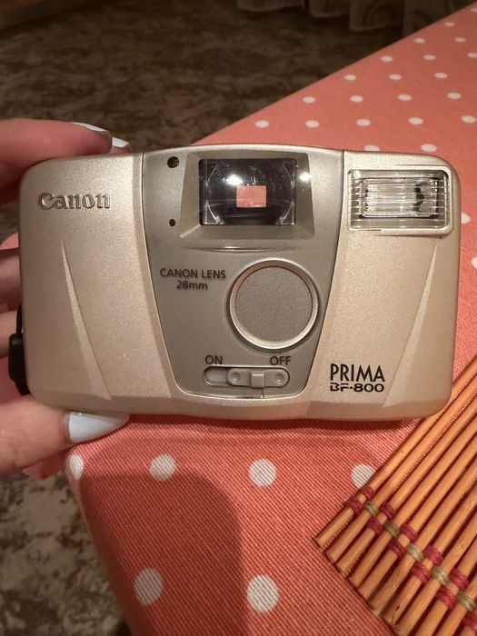 Продам фотоапарат Canon Prima BF-800