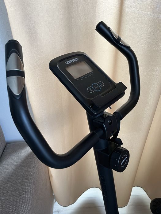 Rower stacjonarny zipro