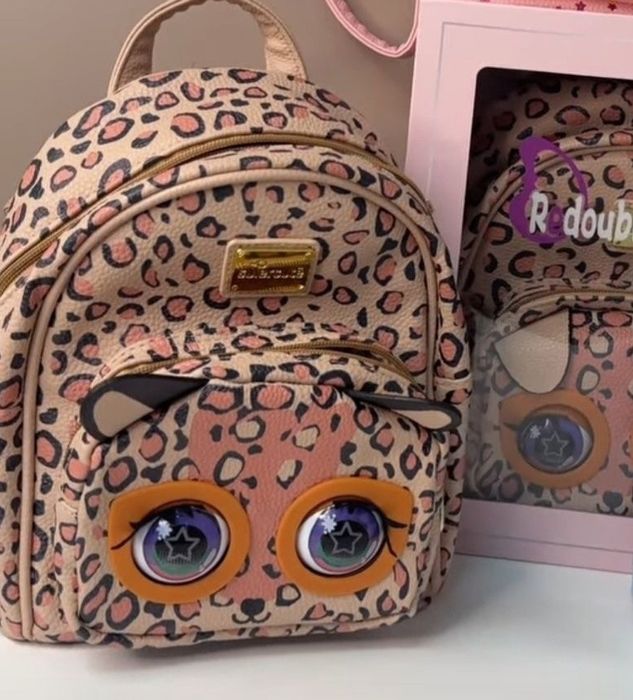 Інтерактивний рюкзачок з блимаючими  очима