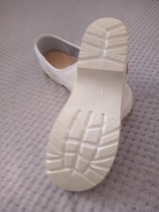 Nowe, skórzane, lekkie, wygodne buty  ochronne