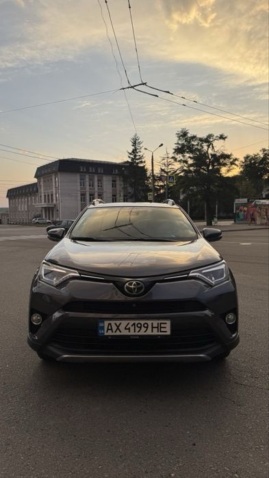 Toyota  Rav4 2017 Limited