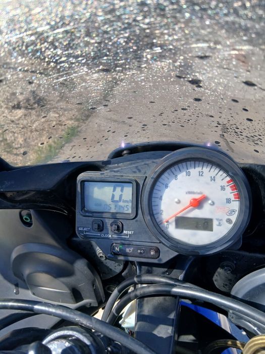 Vendo moto Yamaha R6 em perfeito estado