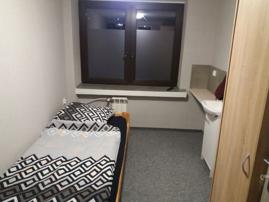 NOCLEGI, KWATERY, POKOJE do wynajęcia OPOLE Tanio Nocleg dla pracownik