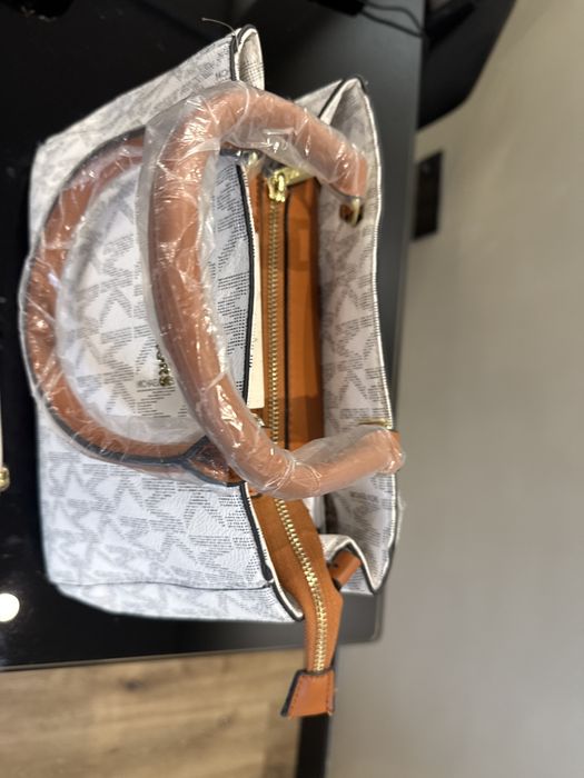 Mala Michael Kors nova