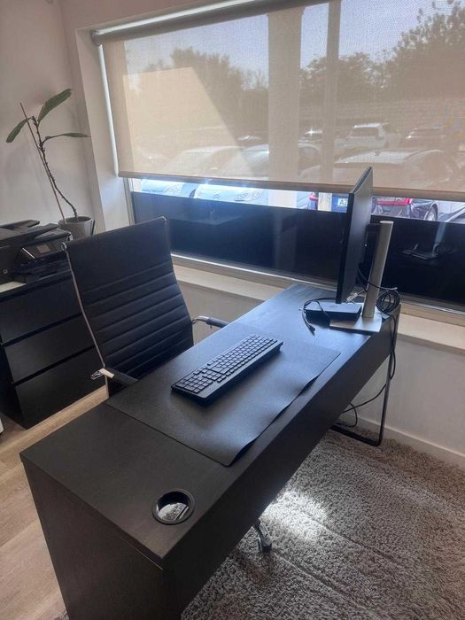 Secretária IKEA MICKE 140x50 – Elegante, Espaçosa e Funcional