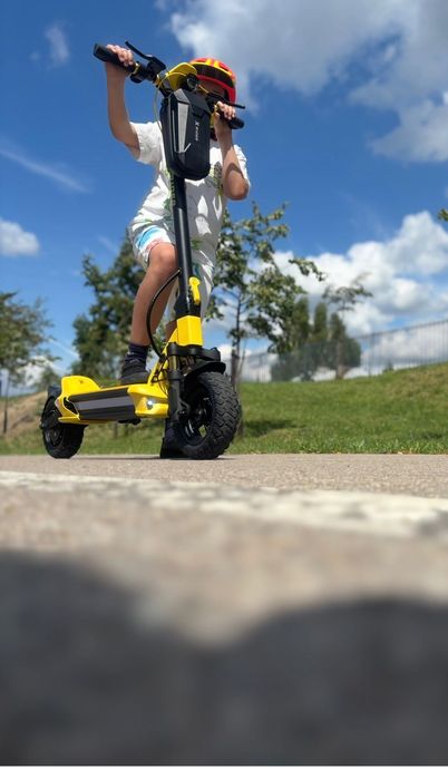 Hulajnoga elektryczna XRIDER MX10 Max żółta