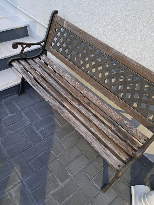 Banco de jardim para restaurar