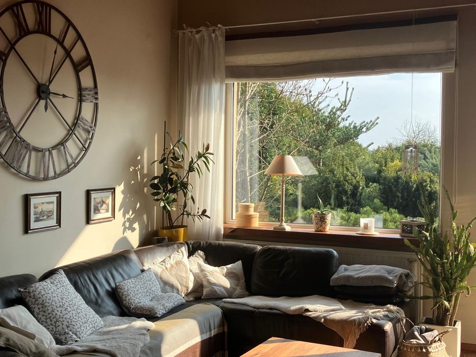 Dom z tarasem i ogrodem