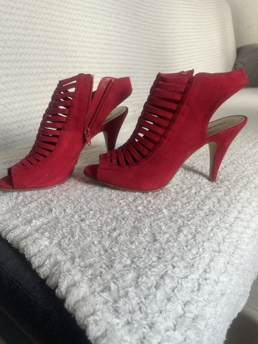 Buty szpilki zamszowe rozm.40