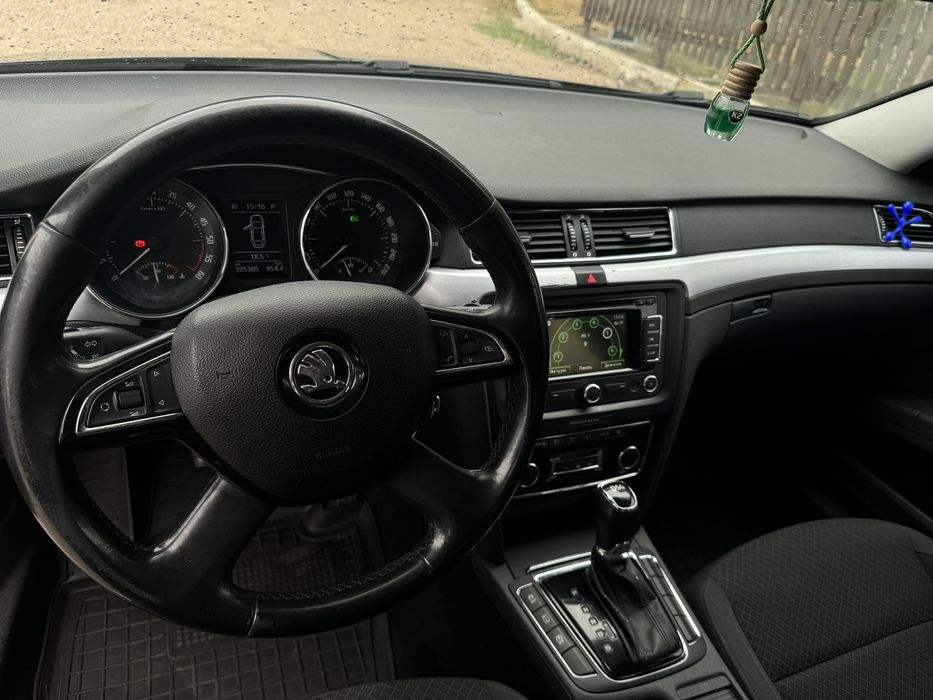 Skoda superb2  rest