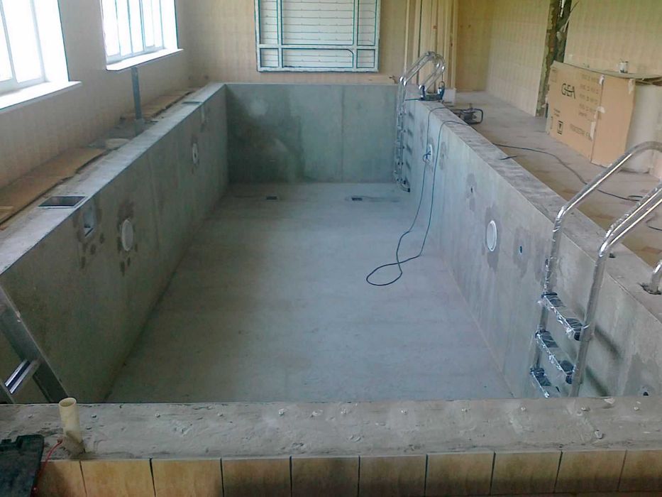 Консультации в строительстве бассейна. Подбор и продажа оборудования.