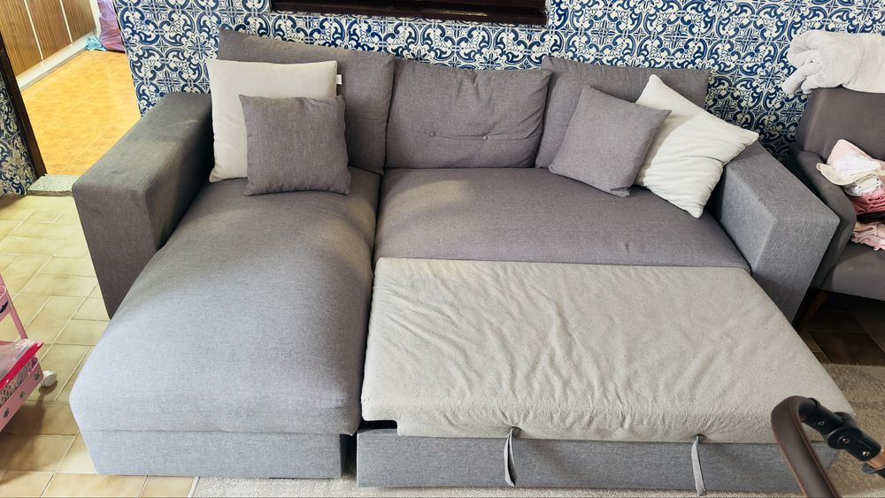 Sofá cama de casal com chaise longue
