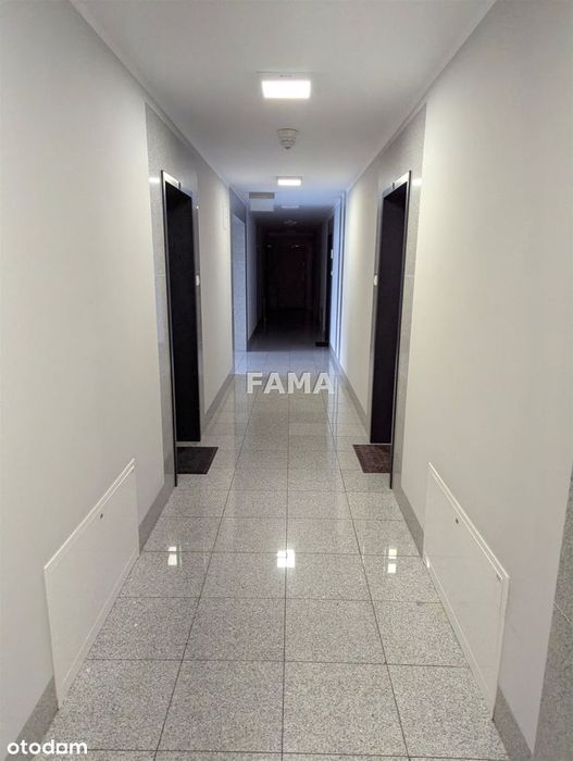 Centrum, teren zamknięty, 3-pok., 50 m2, miejsce p