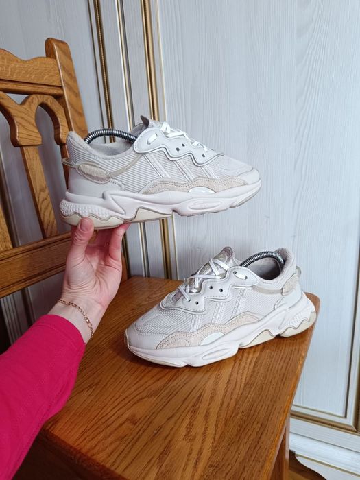 Кросівки Adidas Ozweego Vietnam