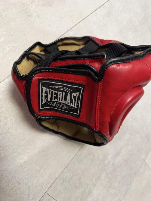 Продам Шлем для боев