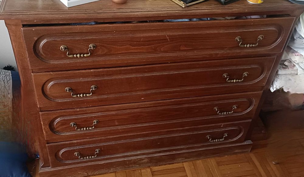 Móvel TV e cómoda 4 gavetas