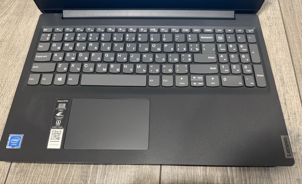 Сучасний Lenovo, 8Gb DDR4, NVMe 128Gb, хороша батарея, налаштований.