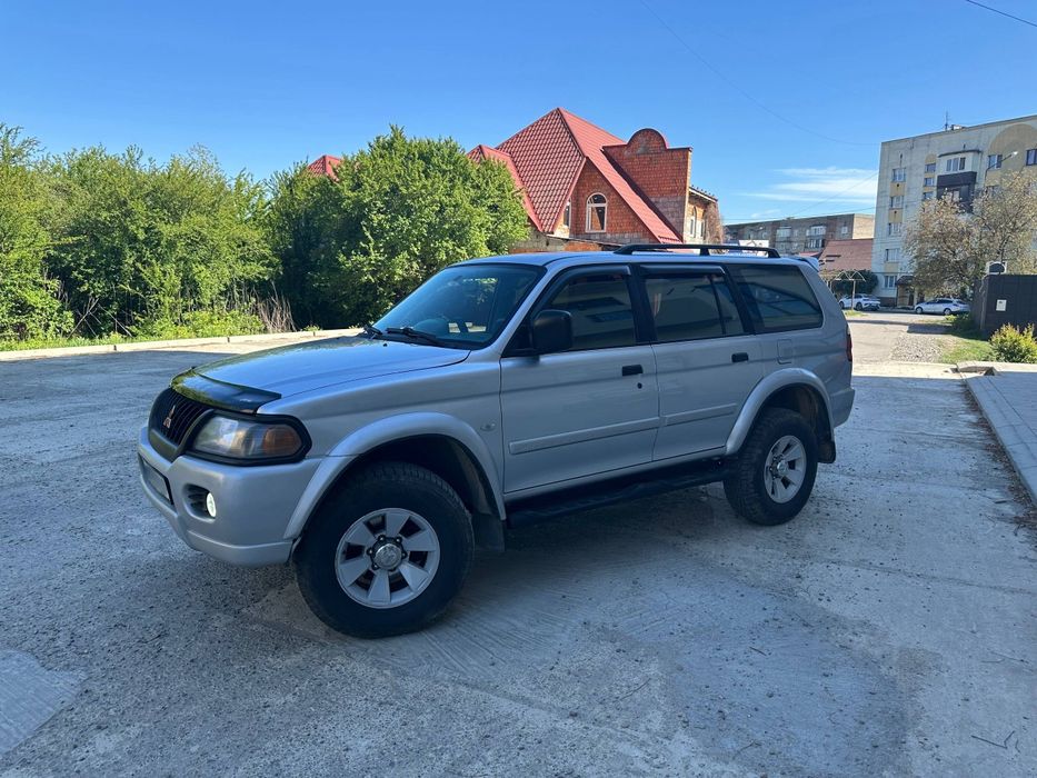 Mitsubishi Nativa
