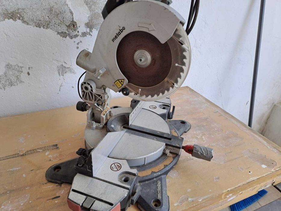 Serra de esquadria a laser Metabo