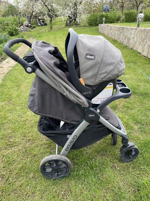 Дитяча коляска з автокріслом,візок