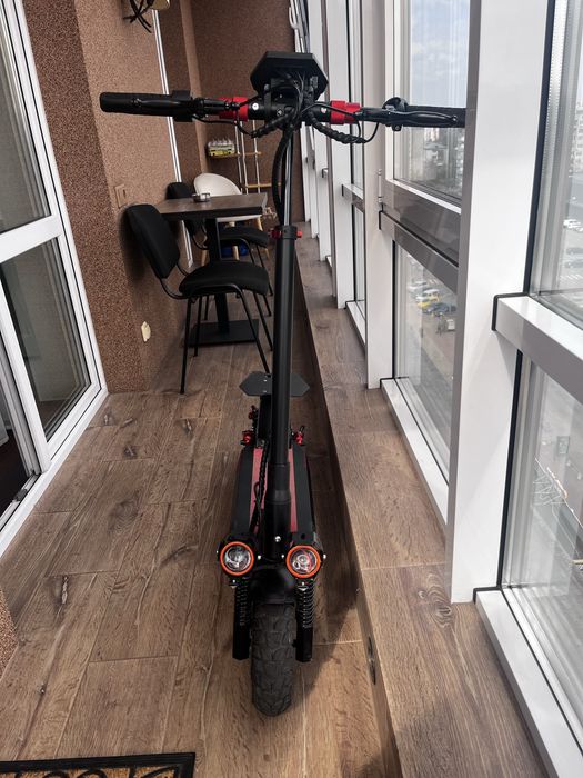 Електросамокат Tesla 2000