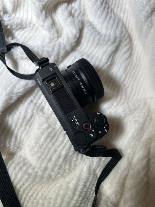 Sony ZV-E10 II + 16-50mm. Ідеальний стан