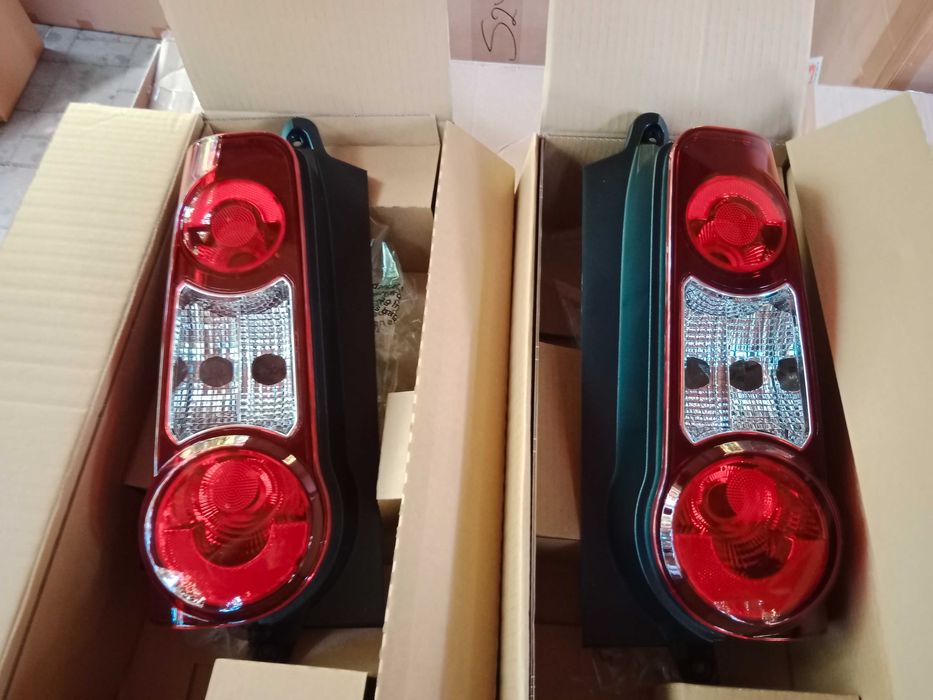 PEUGEOT PARTNER 2012 + lampy tylne komplet