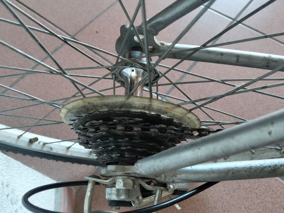 Bicicleta tenho em bons condições