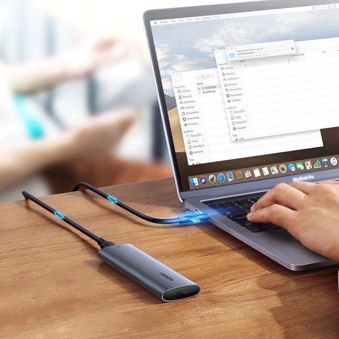 Ugreen kieszeń na dysk SSD M.2 obudowa dysku USB 3.2 Gen 2 + kabel USB