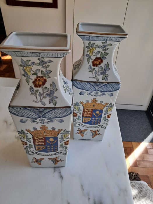 Jarrões porcelana colecionáveis Engelandt